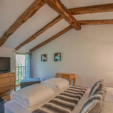 Pensionat Apolonija 4*