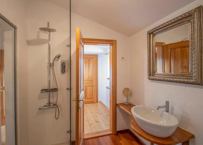 Guest house Apolonija Sezana