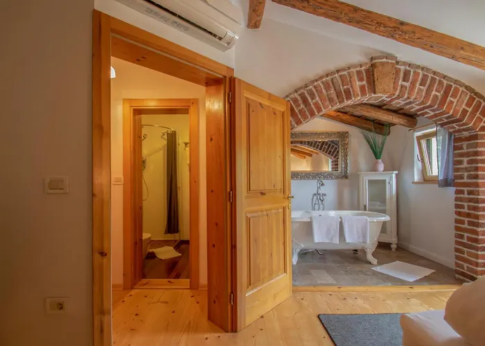 Apolonija Guest house Sezana