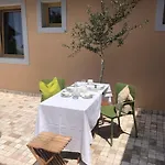 Gæstehus Apolonija 4*