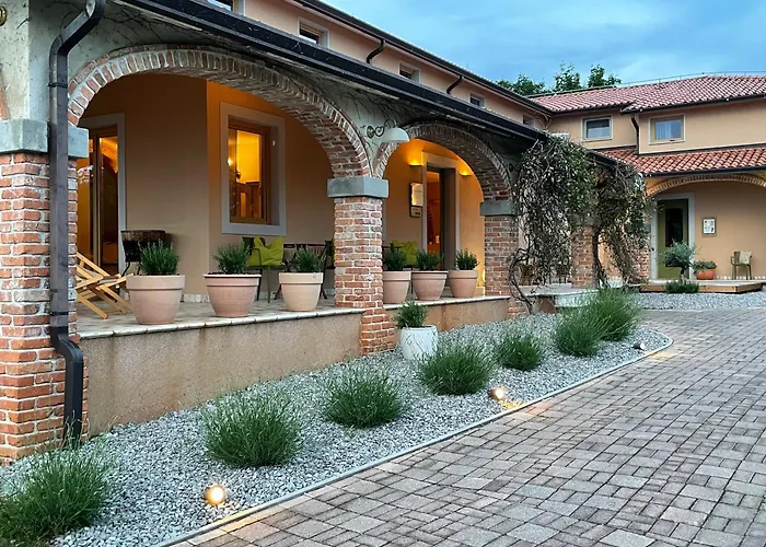 Apolonija Hiša za goste Sezana